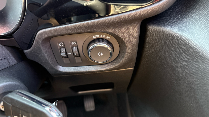 Vauxhall Corsa 1.2 Turbo Yes 5dr [Winter Pack] Petrol Hatchback - Image 32